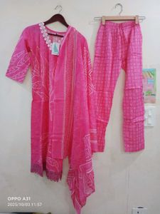 new Pakistani Pink Kurta Set