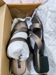 Aurelia Platform Sandals