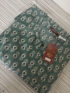Green Printed Kurti With Tag And Free Earrings