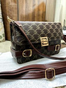 New Michael Kors Sling Bag