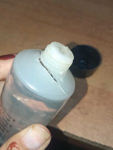 Huda Beauty Primer + White Kajal Free