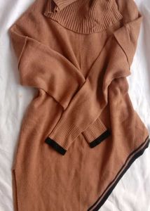 Side Cut 🧸🐻 sweater