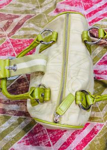 🇦🇺 United Colors Of Benetton Imported Bag