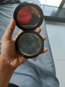Faces Canada Compact