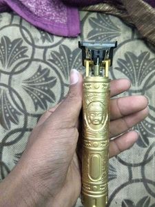 Gold Buddha Hair Trimmer
