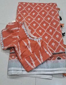 Stylish orange Printed Saree