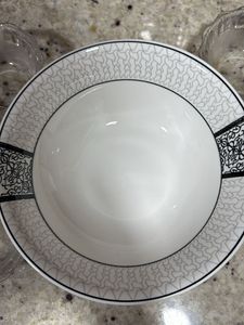 Dinnerware Set