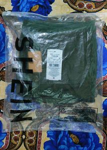 Brand New Shein Olive High-Waist Ripped jeans