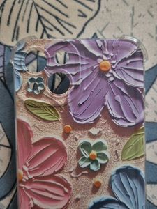 Floral Embossed Phone Case(iPhone 13 And 15)