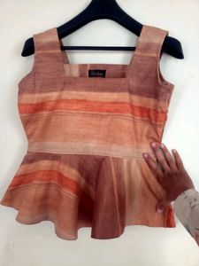 Blouse/Paplum Top