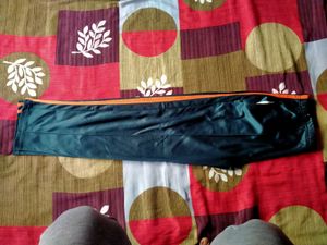 Sporty Track Pant With Solid Dark Green Colour