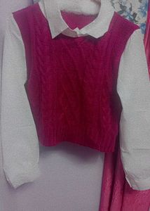 Stylish Purple &amp; White Knit