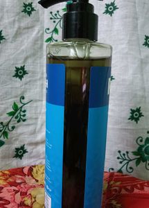 PHY Body Wash (Free Gift 🎁 with this Item)