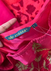 Avaasa Long Skirt And Top