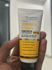 CERAMIDE & VITAMIN C SUNSCREEN SPF 50-l ANTI-POLLU