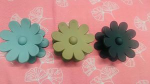 Large Beautiful Flower Premium Clatures