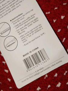 Tinkle Eyebrow Razor + Veet Wax Strips Combo | Per