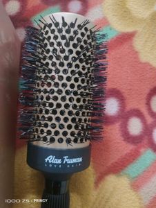 AlanTruman Blowdry Brush