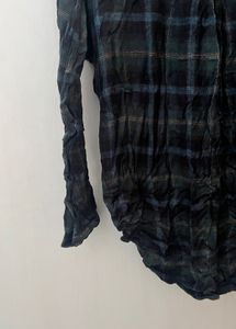 black shirt
