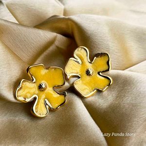 Antitarnish Enamel Painting Floral Earrings