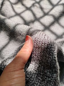 HANDWOVEN HALF GREY SWEATER !!