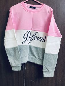 beautiful urbanic brand new sweatshirt