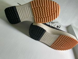 Converse Platform Sneakers - Unisex