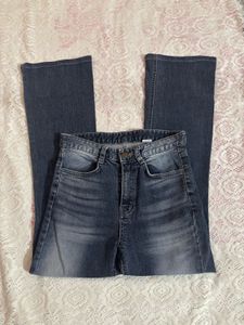 Flared/ Bootcut Jeans