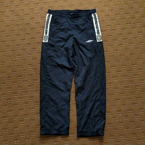 UMBRO ENGLAND TRACKPANT BLACK