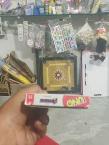 UNO Marvel Avengers Card Game