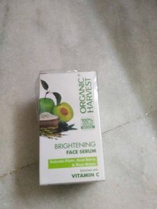 Organic Harvest Brightening Face Serum