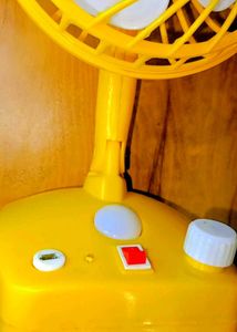 NOBA Mini Rechargeable Fan