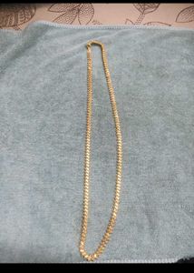 Gold Tone Necklace with Pendant
