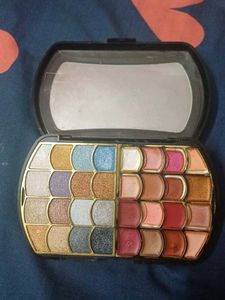 Makeup Palette