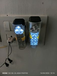 2 LED Lights, No Battery, Working From Plug