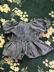 Gingham Puff Sleeve Top