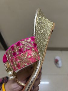 Embroidered Ethnic Sandals