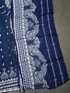 Elegant pakistani Printed Kurta Set