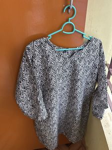 Black And White Kurta With Nice Print