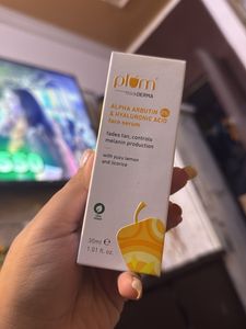 Plum Alpha Arbutin Serum