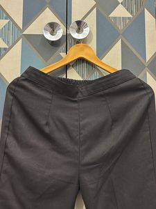 Black straight Leg Pants