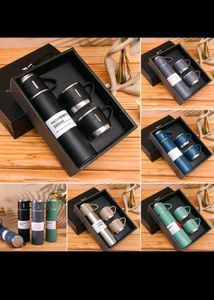 Vacuum Bottle &amp; Cups New With Tag Hot And Cold