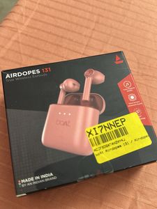 BOAT Airdopes