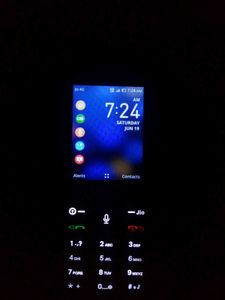 JioPhone F320B | Mic 40% Working Charger Included