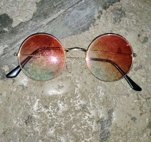 Retro Round Sunglasses - Gradient Lenses
