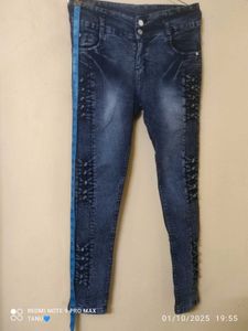 stylish high waisted Stracable blue woman jeans😍