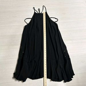 Black Sexy Beach Wavy Dress