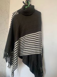 Grey White Poncho