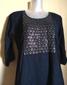 BOGO🎁Buy One Get 1 Free🎁Size Small Black Kurta