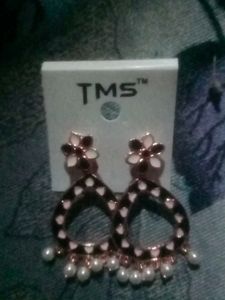 Elegant Floral Drop Earrings